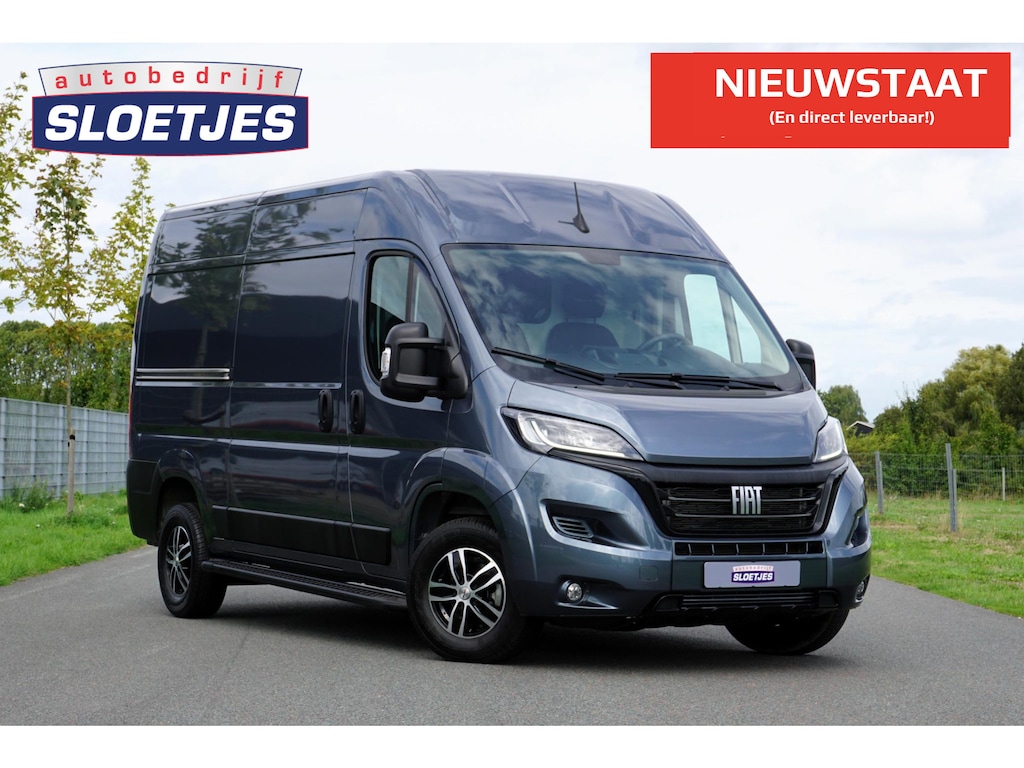 Fiat Ducato 35 2.2 MultiJet L2H2 in Nieuwstaat |Trekhaak |Camera |Dode-hoek sensoren |Cruise |Carplay |Android auto |3500 KG |1e eigenaar |Climate control |EURO6 |140 pk |Mooie camperbasis