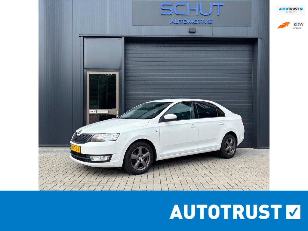 Skoda Rapid 110pk Greentech 5DRS | AIRCO | NAVI | CRUISE CONTROL | TREKHAAK | NL AUTO | APK 07-2027!