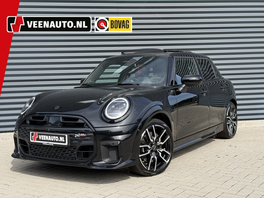 MINI Cooper 5-Deurs 1.5 C John Cooper Works XL