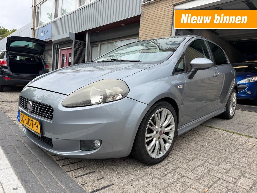 Fiat Punto 1.4-16V Sport CLIMA 17 INCH 2de eig PDC NAP APK 4-2027 RIJDT GOED