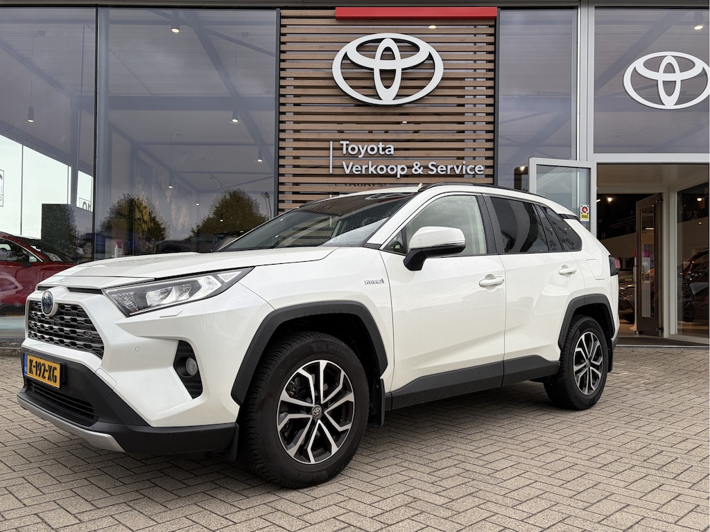 Toyota RAV4 2.5 Hybrid AWD Dynamic Limited 222pk | PDC | Led koplampen | Trekhaak afneembaar | Dealer onderhouden |