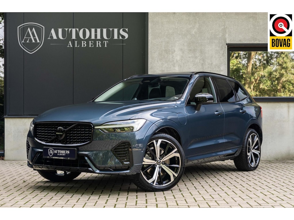 Volvo XC60 T6 Ultimate Dark B&W 360° Pano HUD Trekhaak 21''