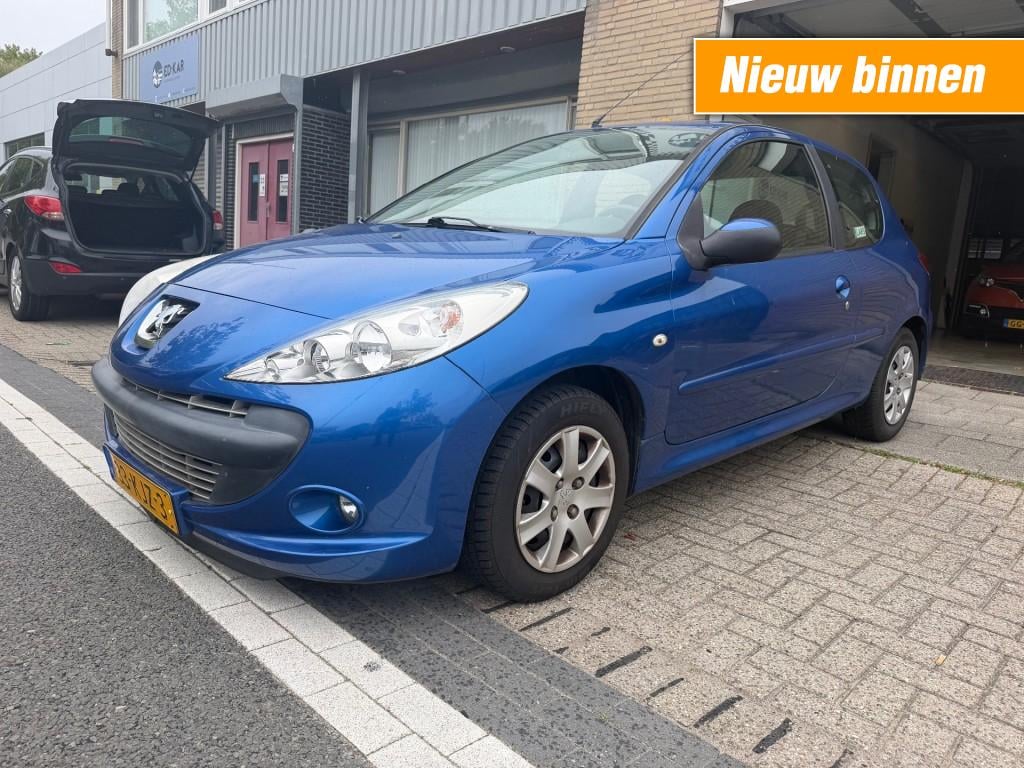 Peugeot 206 1.4 GENERATION 3DRS 2DE EIG rijdt goed NAP APK 4-2027 NETTE AUTO