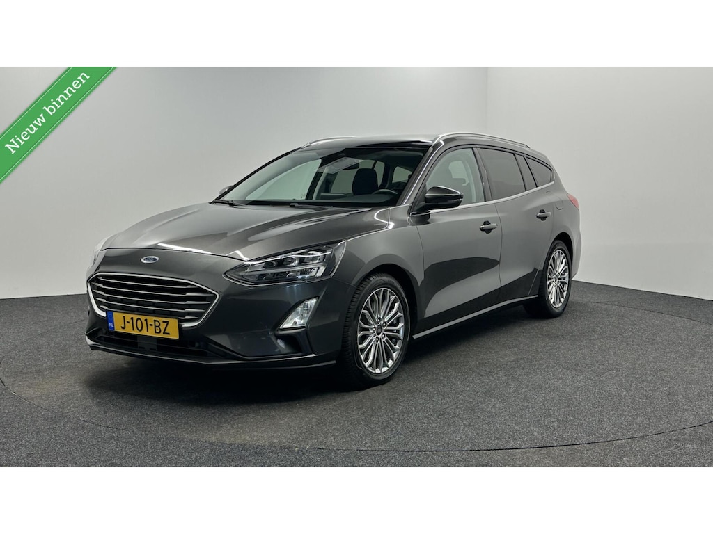 Ford Focus Wagon 1.0 EcoBoost Titanium Business PANO TREKHAAK CRUISE NAVI CARPLAY ECC.