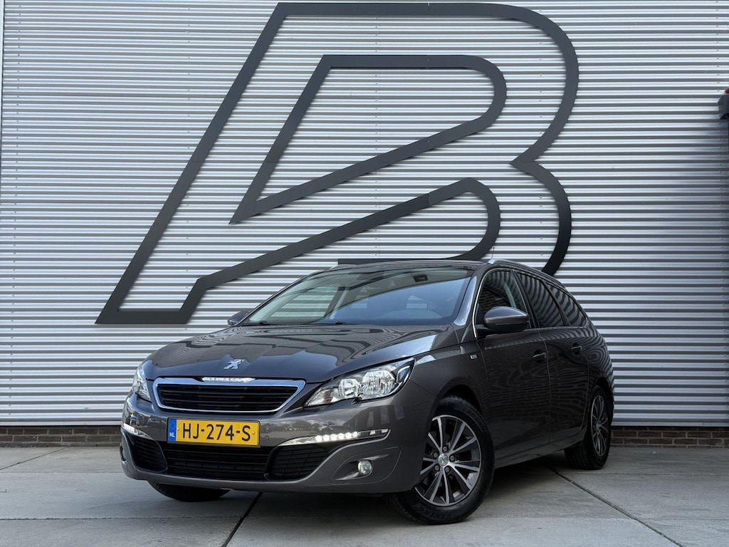 Peugeot 308 SW 1.2 PureTech Style 2e Eigenaar|Navi|Trekhaak|Cruise|PDC V+A|Clima|Elek ramen|D-riem vv in 2021|APK tot 12-2026
