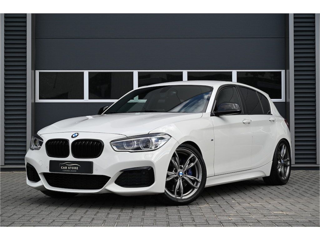 BMW 1-Serie M140i / HANDGESCHAKELD / M-PERFORMANCE LSD / HPFP MHD STAGE 2+ / DOWN PIPE / 450 PK