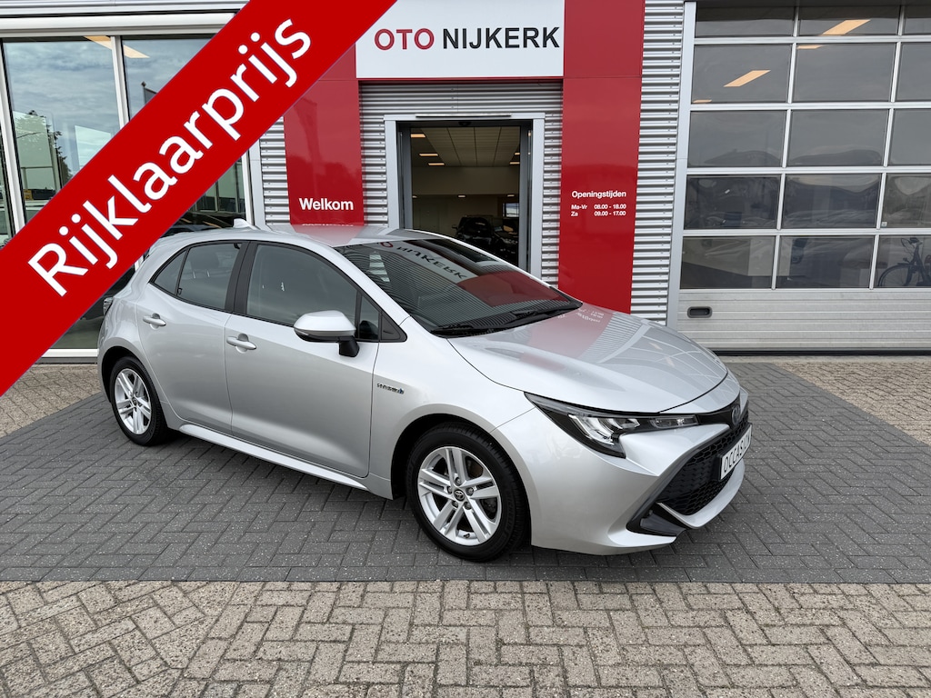 Toyota Corolla 1.8 Hybrid Business *Met Trekhaak!*