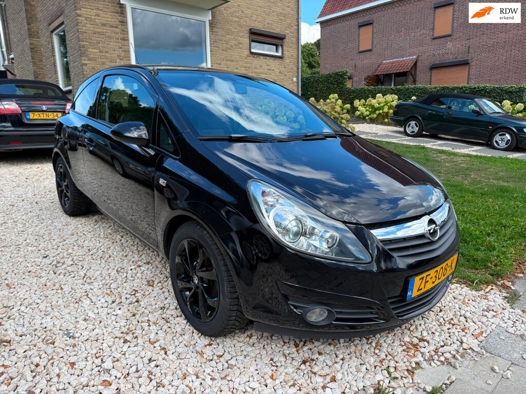 Opel Corsa 1.2-16V Cosmo Nwe Distributie&APK.
