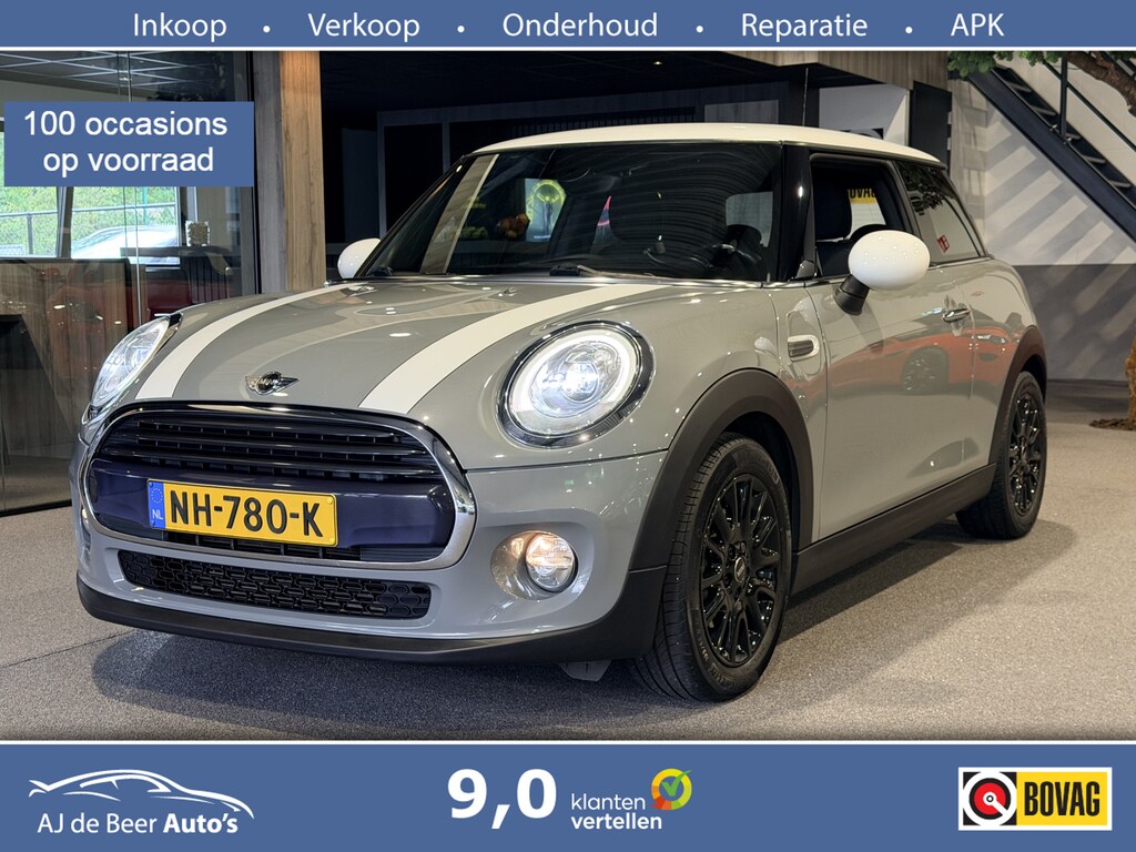 MINI Cooper 3-Deurs 1.5 Serious Business NAP | Nardo grey/White | Navigatie | LED | Stoelverwarming