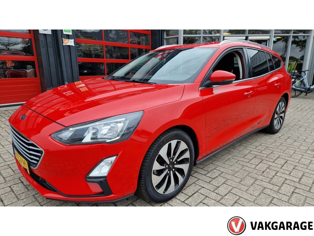 Ford Focus Wagon 1.0 EcoB. Tr Ed. bns