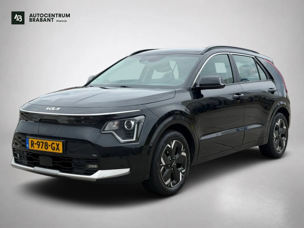 Kia Niro EV DynamicLine 64.8 kWh SOH 99% (NL-auto, 1e Eig, Dealer OndH, Navi, Carplay, Camera, ParkeerS, Lane Assist, ActiveC, Etc