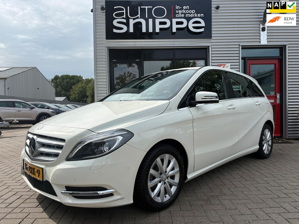 Mercedes-Benz B-klasse 180 Ambition -AUTOMAAT-DEALER ONDERHOUDEN-1STE EIGENAAR-XENON-CAMERA-AIRCO-CRUISECONTROL-ORIGINEEL NL!