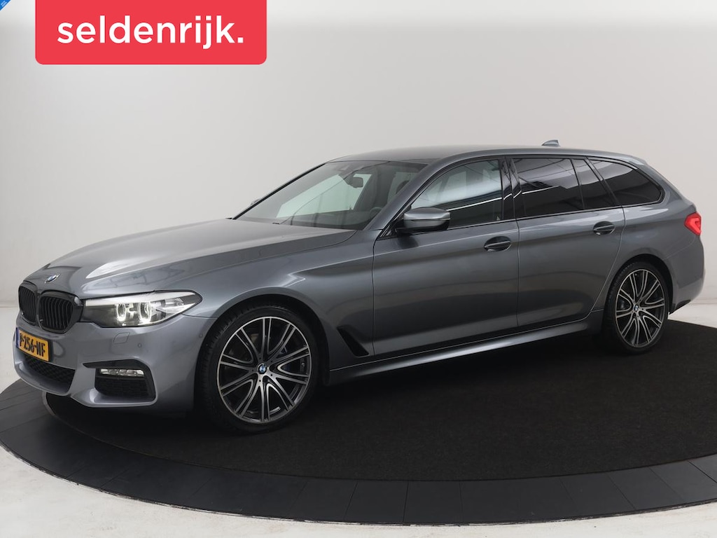 BMW 5-Serie Touring 530i xDrive M-sport High Executive | Leder | Camera | Harman/kardon | Park assist | Cruise control | Full LED | Bluetooth | Sfeerverlichting |