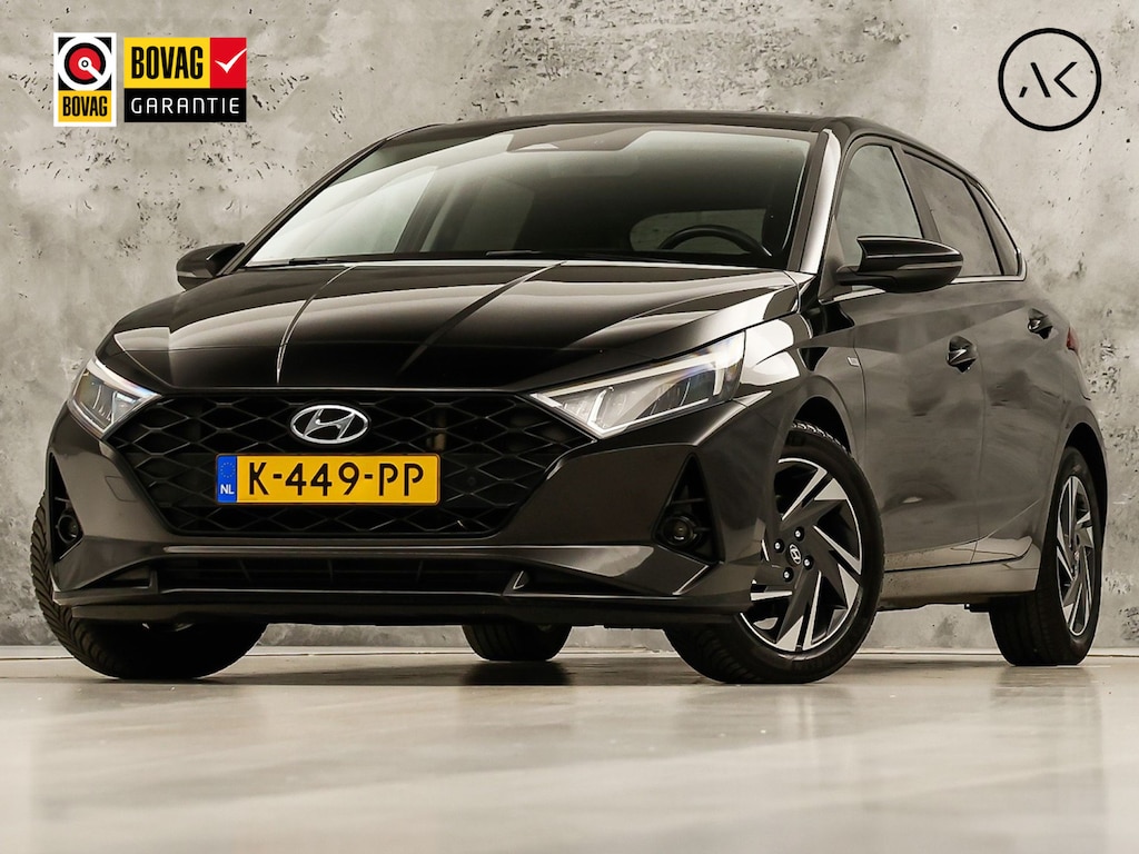 Hyundai i20 1.0 T-GDI Premium Sport Automaat (VIRTUAL COCKPIT, GROOT NAVI, CLIMATE, STUUR/STOELVERWARMING, SPORTSTOELEN, GETINT GLAS, ADAPTIVE CRUISE, NIEUWSTAAT)
