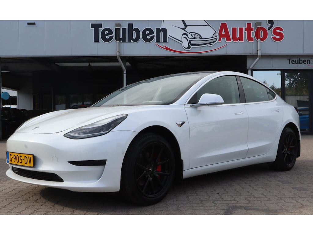 Tesla Model 3 Standard RWD Plus 60 kWh | SOH 82,7 % | Trekhaak | LM velgen | Lederen interieur | Nette auto!