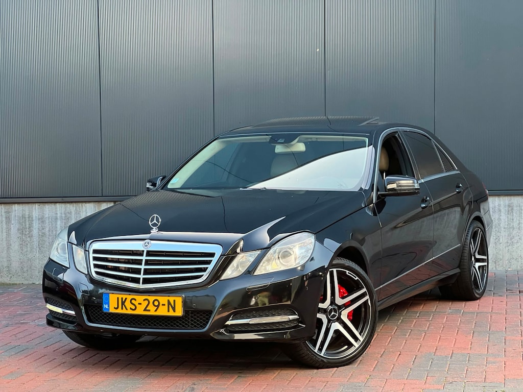 Mercedes-Benz E-klasse 500 Avantgarde AMG-Line * Navi * Aut * Cruise * Leer *