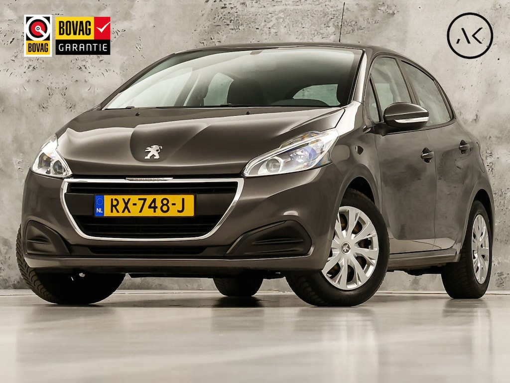 Peugeot 208 1.2 PureTech Sport (NAVIGATIE, CRUISE, BLUETOOTH, SPORTSTOELEN, ELEK PAKKET, NIEUWSTAAT)