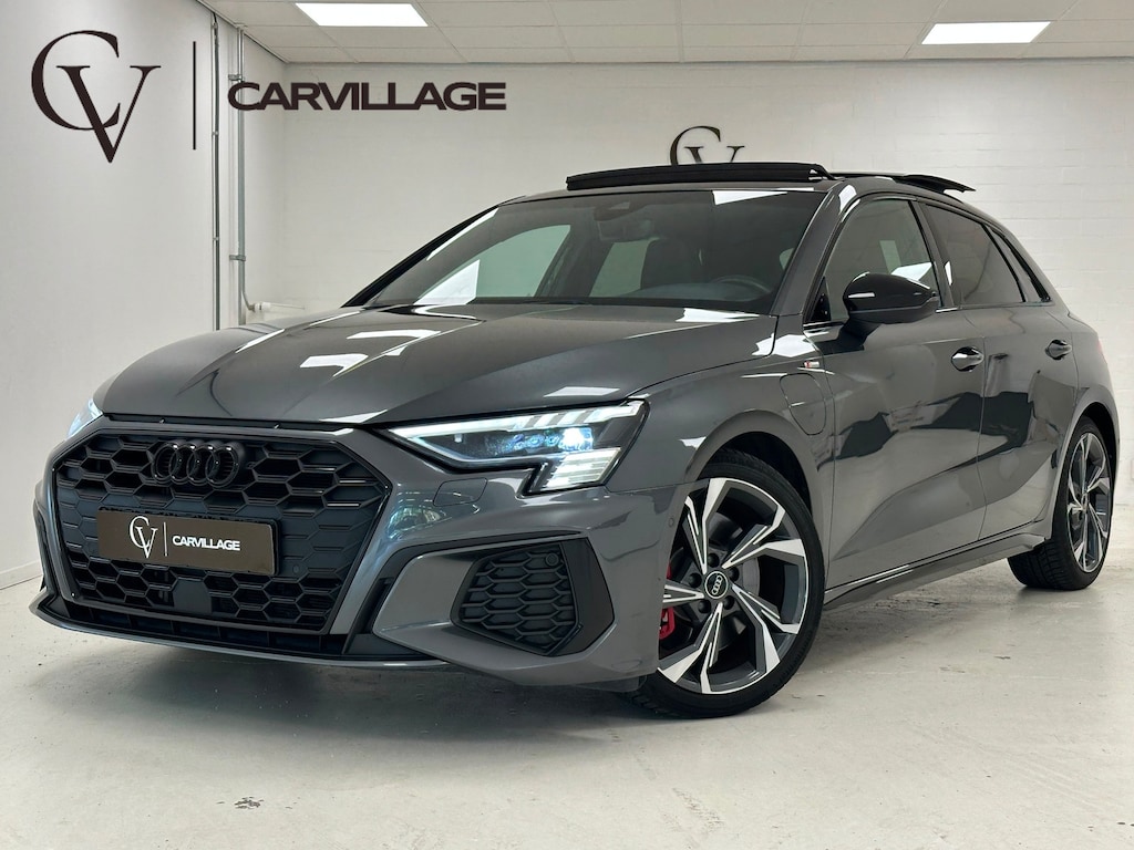 Audi A3 Sportback 45 TFSI e S Line Comp. | B&O | Sportstoelen | Panoramadak |
