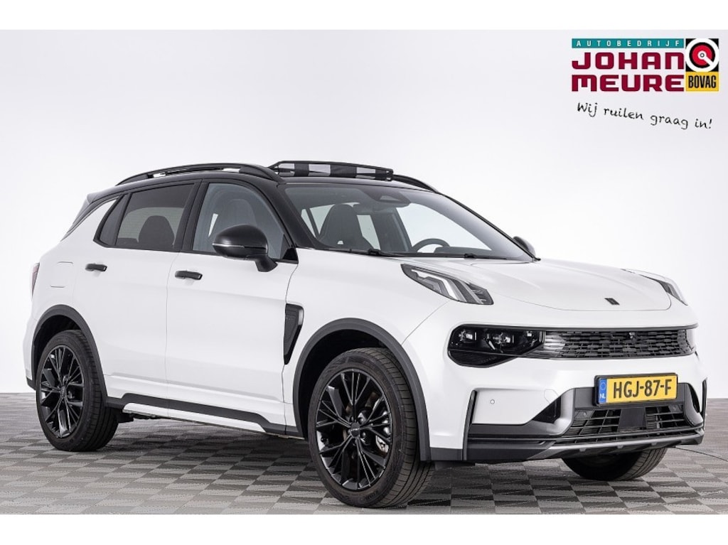Lynk & Co 01 1.5 More | LEDER | PANORAMADAK ✅ 1e Eigenaar *LET OP, DONDERDAG 10 SEPT. GESLOTEN!*
