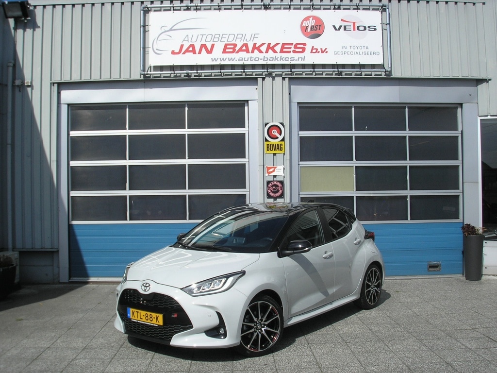 Toyota Yaris 1.5 Hyb.130 GR SPORT