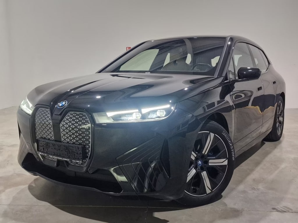 BMW iX xDrive50 M-sport