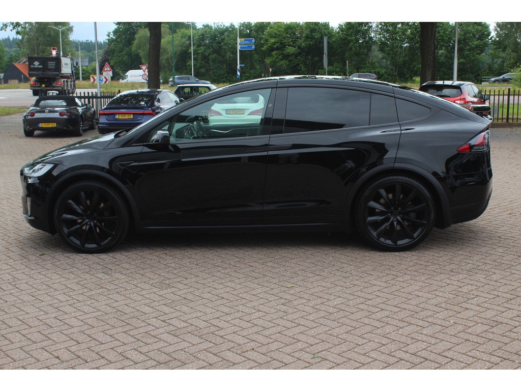 Tesla Model X 100D / 1e Eign. / Autopilot / Trekhaak / Panoramadak / 22'' / Luxe Leder / Luchtvering