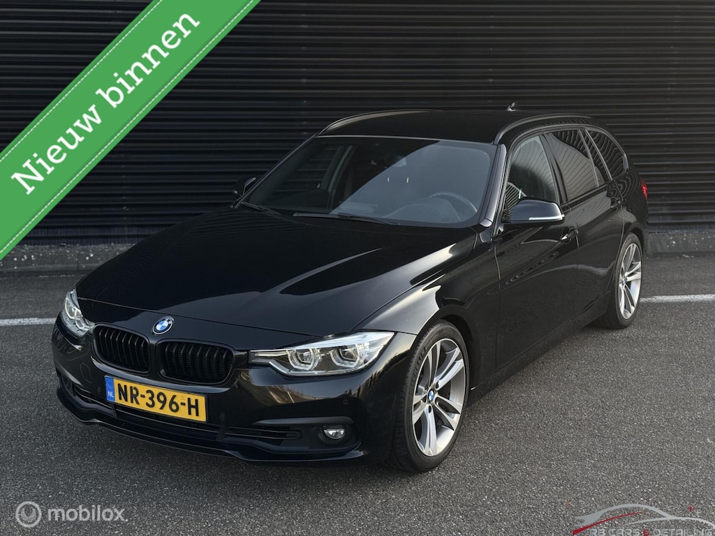 BMW 3-Serie Touring 318i Executive, Sportstoelen, Clima,