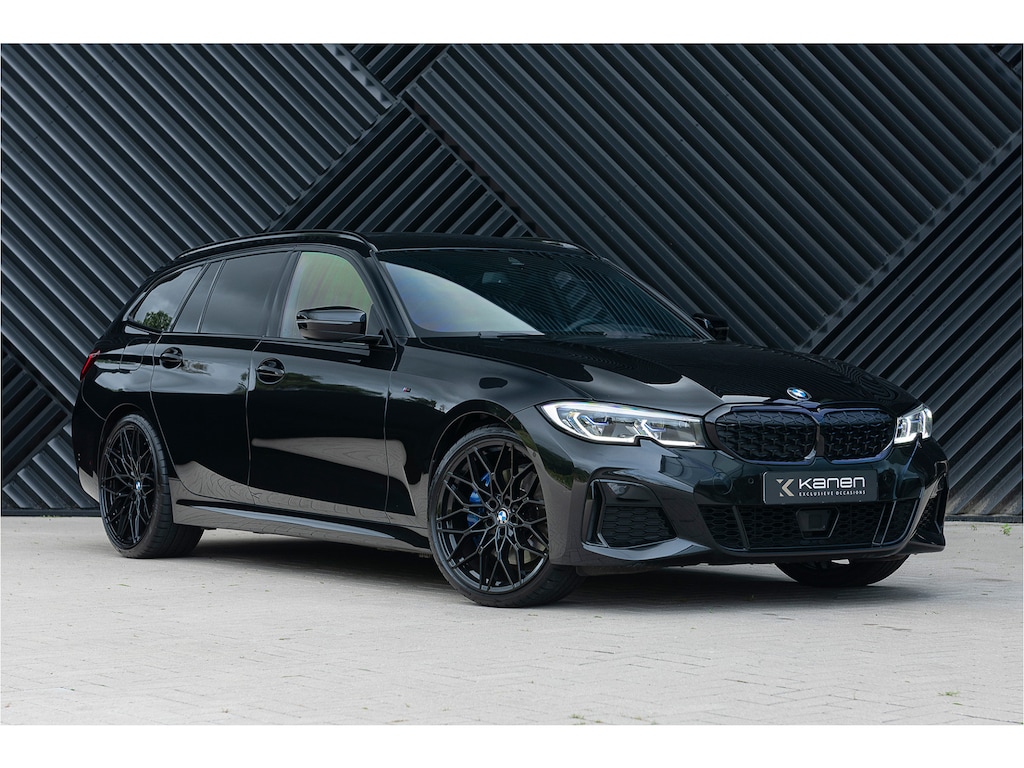 BMW 3-Serie Touring M340i xDrive M-Sport ACC Laserlicht HUD Keyless Memory Sportstoelen Ambient M Sportdiff. Shadow Line