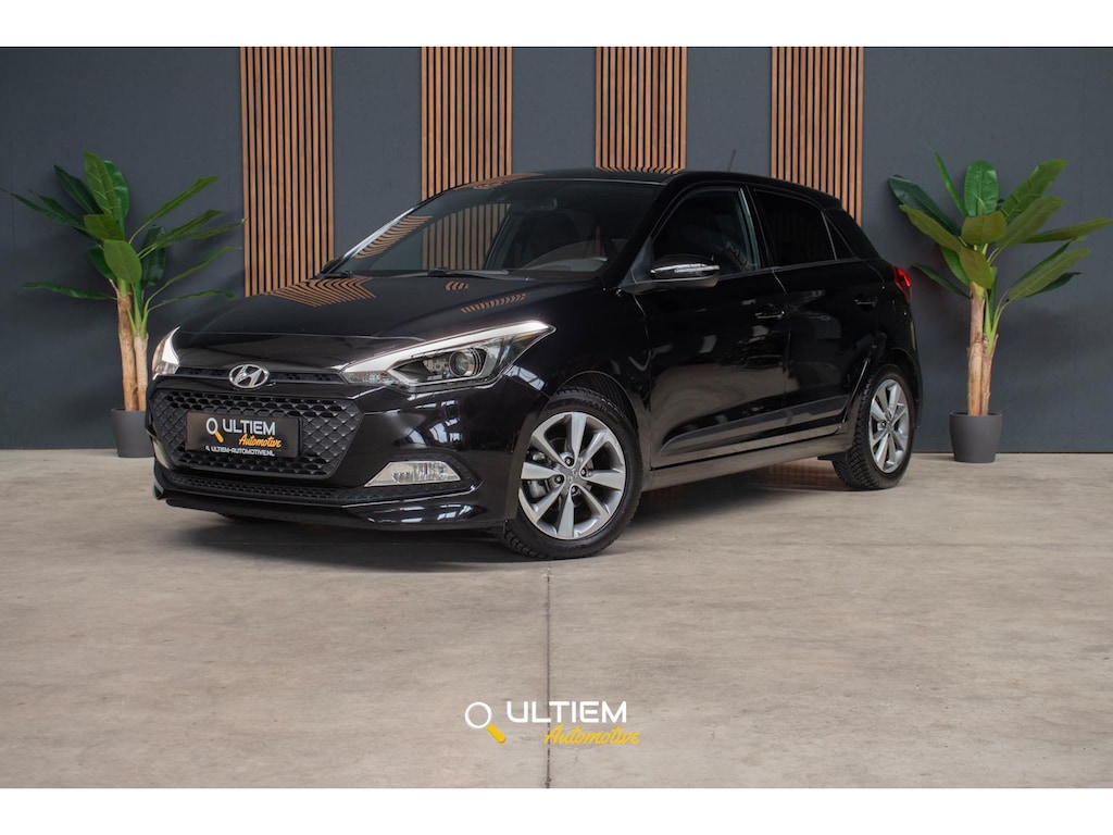 Hyundai i20 1.2 i-Motion Premium | 1e Eigenaar, Navi, Camera