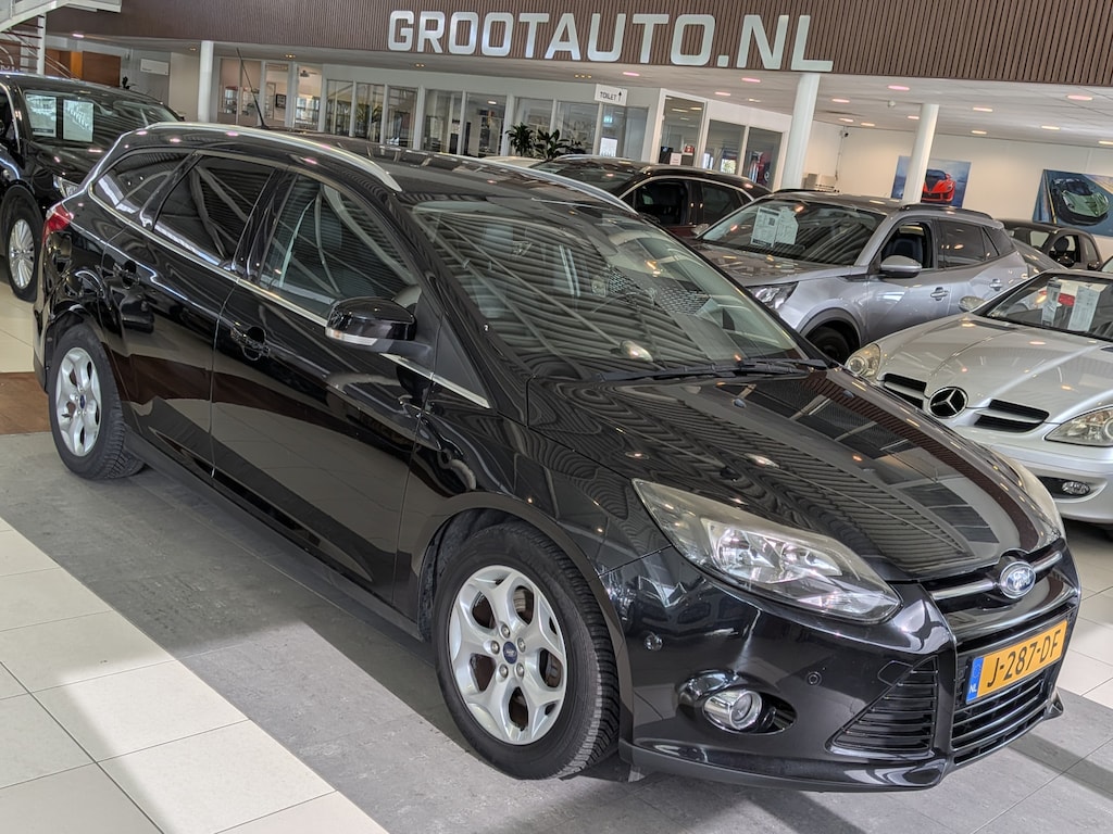 Ford Focus Wagon 1.6 EcoBoost Titanium Airco, Cruise Control, Trekhaak, Stuurbekrachtiging