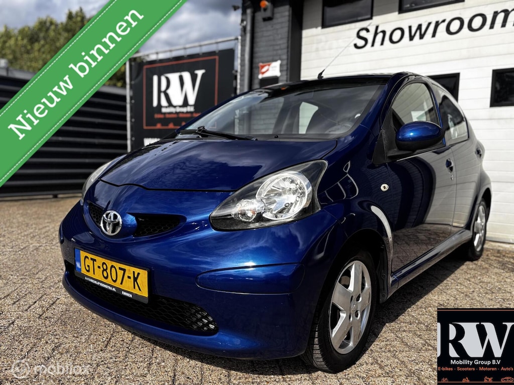 Toyota Aygo 1.0-12V +*AIRCO*BLEUTOOTH*NIEUWE APK*5 DEURS*