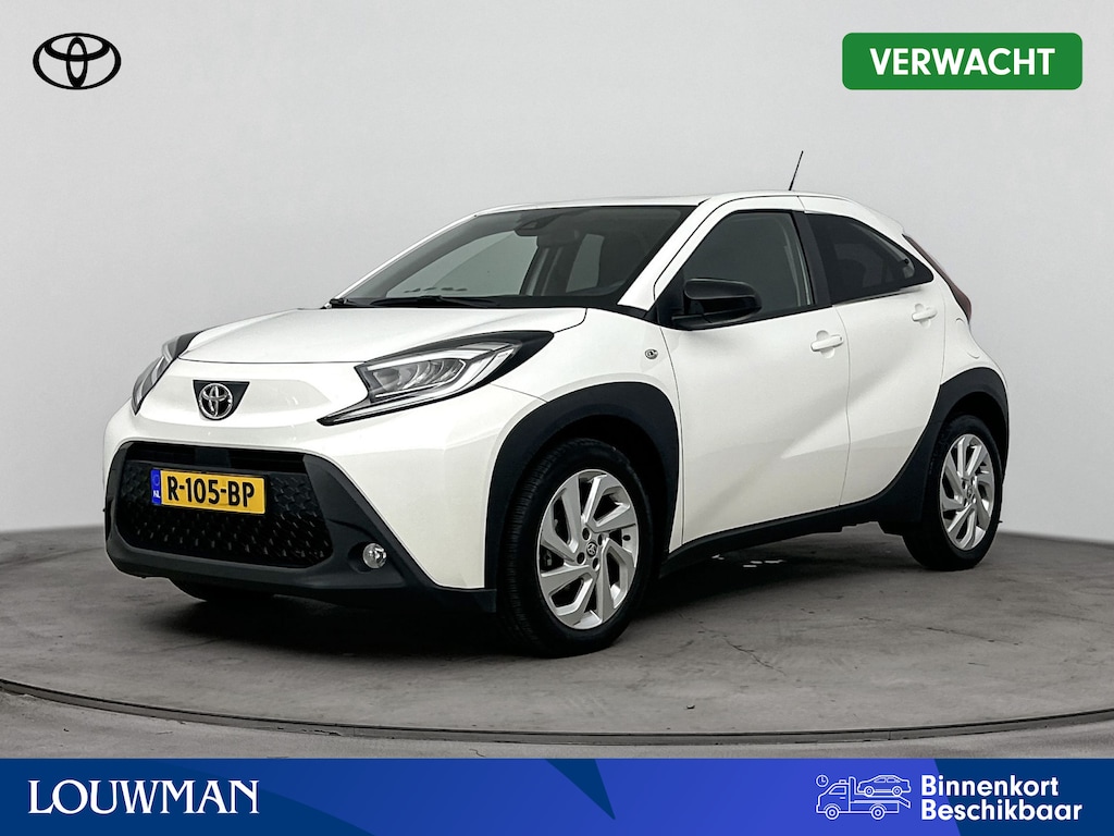 Toyota Aygo X 1.0 VVT-i MT First | Climate Control | Parkeercamera | Apple Carplay-Android Auto |
