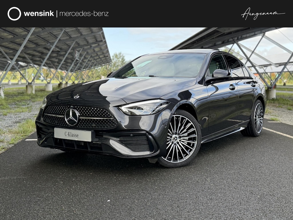 Mercedes-Benz C-klasse 300e 140 Years Edition | AMG line | Night | Panoramadak | Trekhaak | Winter pakket | Memory stoelen | Sfeerverlichting |