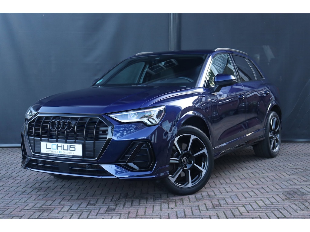 Audi Q3 45 TFSI e S edition | ACC | CARPLAY | KEYLESS |