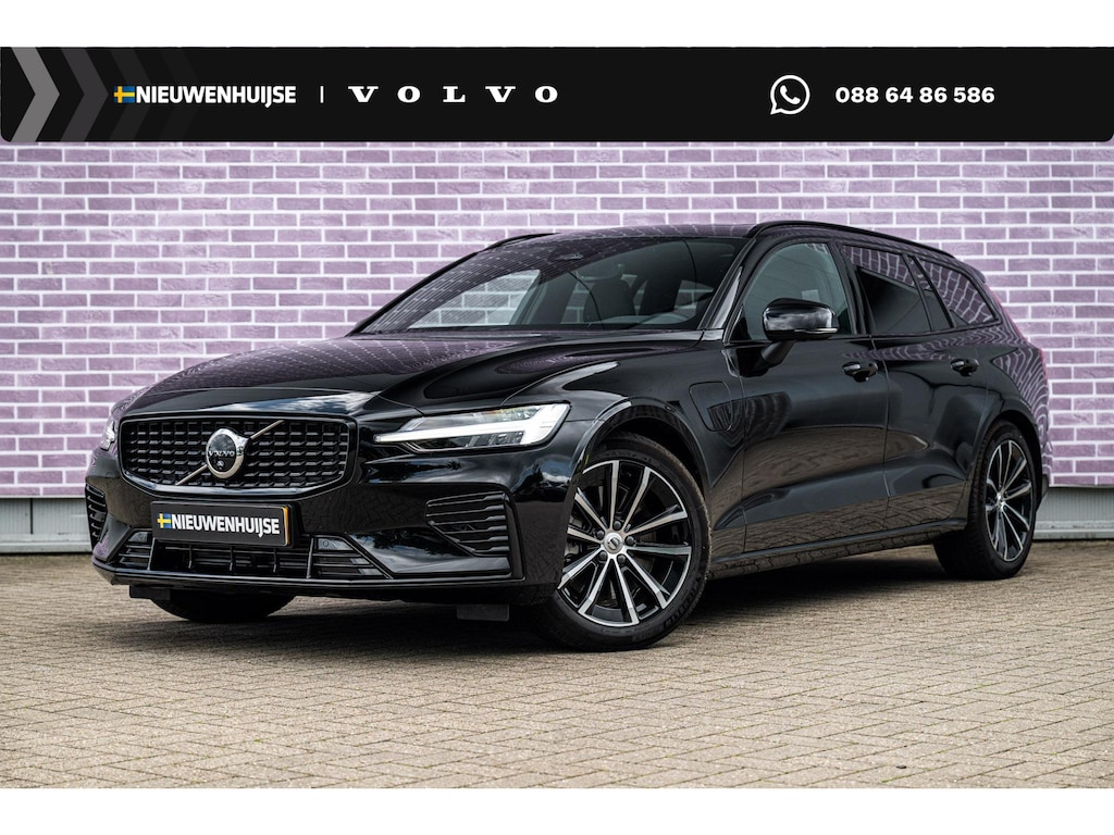 Volvo V60 2.0 T8 Plug-in Hybrid AWD Plus Dark | PHEV Long Range | Trekhaak | Sportstoelen | Panoramadak | Harman Kardon Audio | Head-up Display | 360 Graden Camera | Stoelverwarming voor en achter | Keyless Entry | Elektrische Achterklep | Elektrisch Verstelbare Voorstoelen | Cruise Control Adaptief | BLIS | Google Navigatie | Apple Carplay | Android Auto