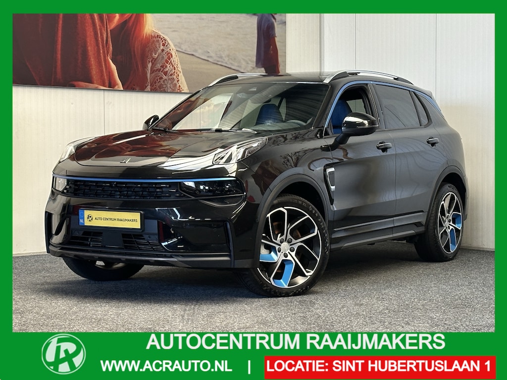 Lynk & Co 01 1.5 6.6kW MY 2023 ZWARTE HEMEL 360 CAMERA ADAPTIVE CRUISE CONTROL PANORAMA SCHUIF/KANTELDAK APPLE CARPLAY/ANDROID RIJSTROOKSENSOREN ZEER MOOI !!