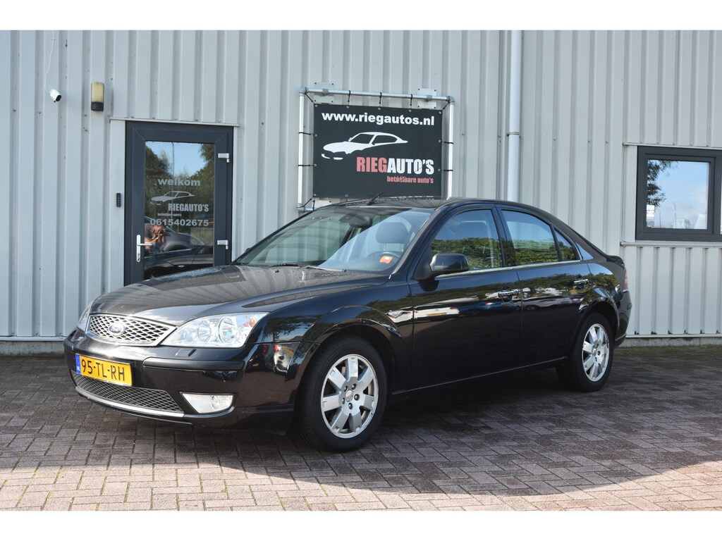 Ford Mondeo 2.0 TDCi Platinum. LMV, Cruise, Half leer, Goed onderhouden!!
