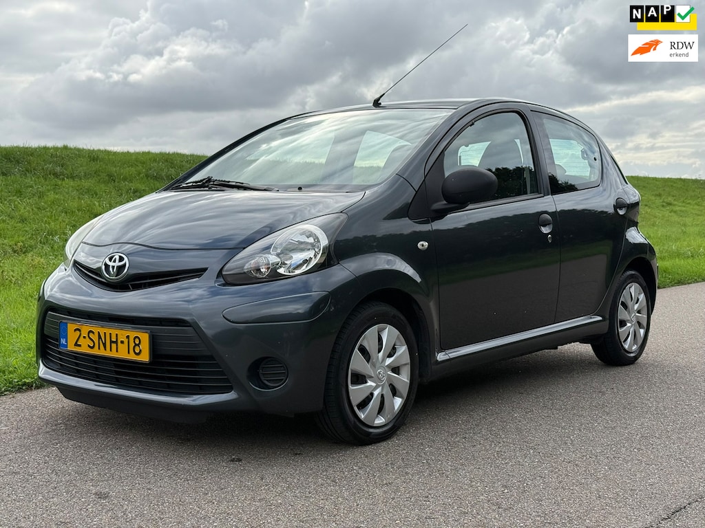 Toyota Aygo 1.0 VVT-i Now | 5DR | Airco | NAP | Elek. ramen