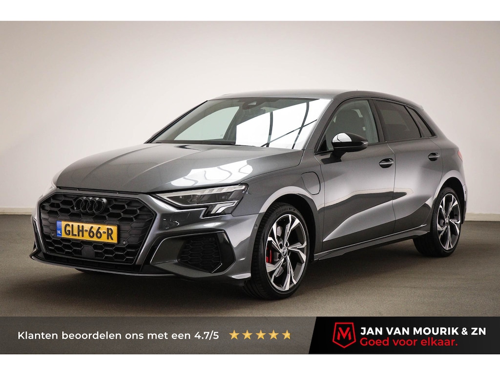 Audi A3 Sportback 45 TFSI e S edition Competition | HALF LEDER | STOELVERWARMING | HILL HOLD | CAMERA | 18"