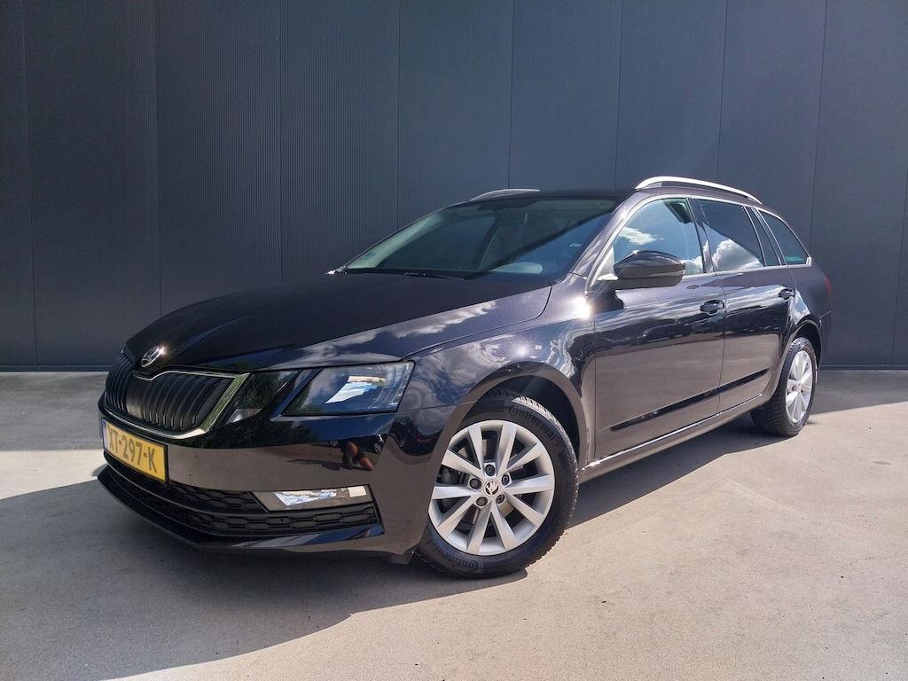 Skoda Octavia Combi 1.0 TSI Greentech Ambition NAVI CRUISE ECC TREKHAAK LED