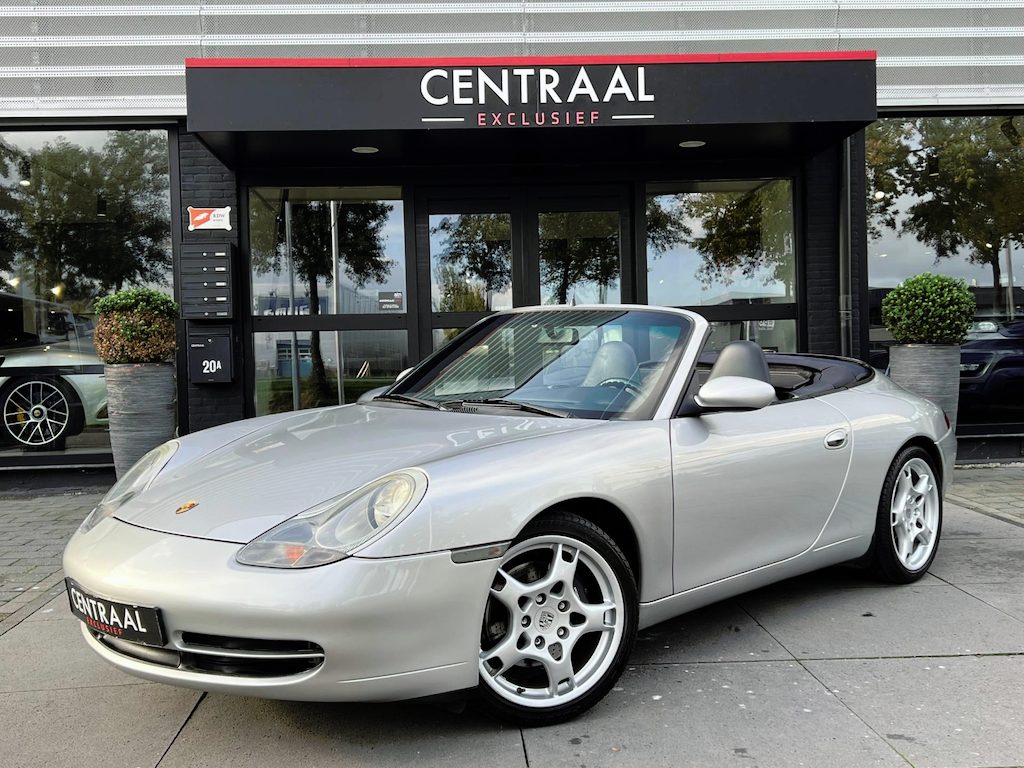Porsche 911 Cabrio 3.4 Carrera |cabriokap nieuw)|lage km stand|hardtop|Youngtimer