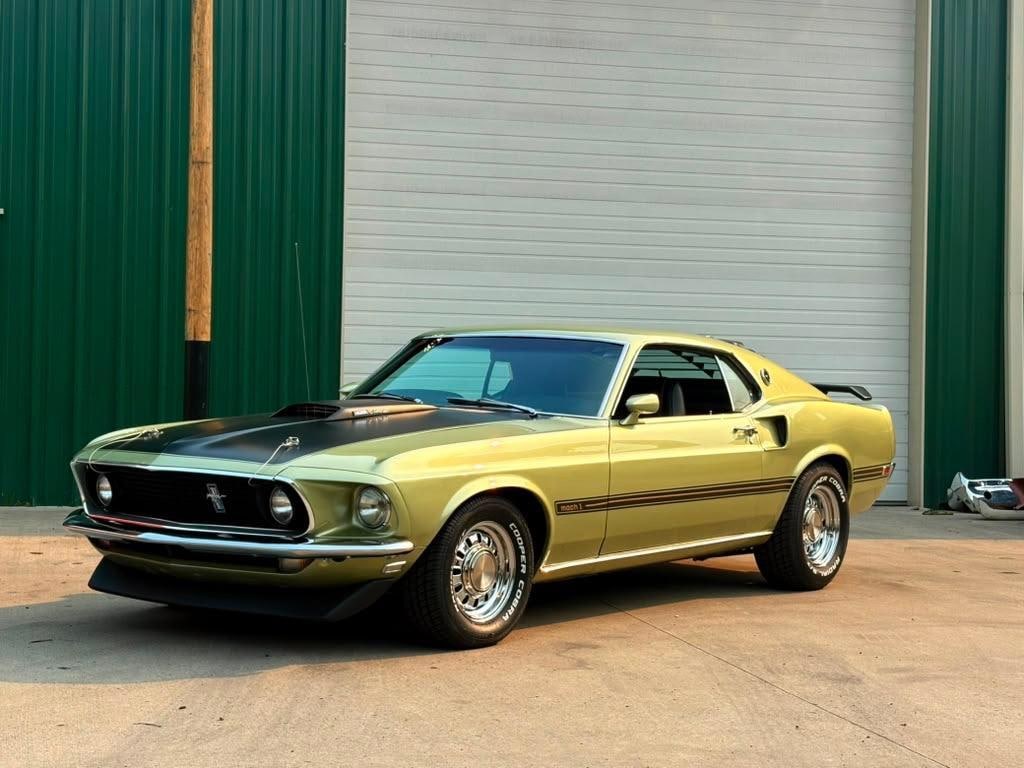 Ford Mustang Mach 1