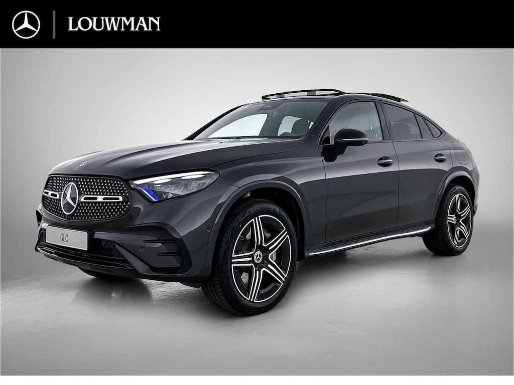 Mercedes-Benz GLC Coupe 400e 4MATIC Business Solution AMG | Premium Plus | Winterpakket | Nightpakket | Trekhaak | AMG spoiler | Panoramaschuifdak | 360° camera | Treeplanken in aluminiumlook | 20 inch vijfspaaks lichtmetalen AMG-velgen | DISTRONIC |