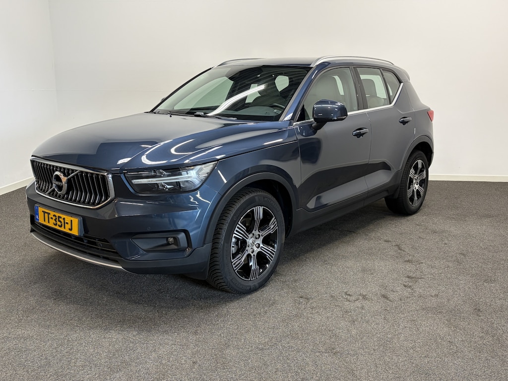 Volvo XC40 2.0 T4 190pk AUT8 Inscription Leer/ Stoelverw./ Camera/ Navigatie