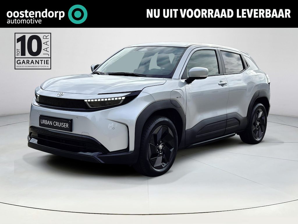 Toyota Urban Cruiser Dynamic 61 kWh | Nieuwe auto | Direct uit voorraad leverbaar |