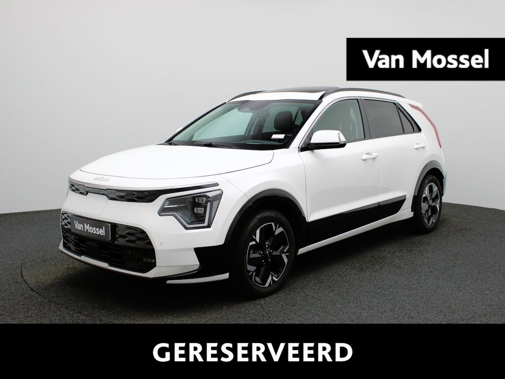 Kia Niro EV DynamicPlusLine 64.8 kWh 204PK | Schuif-/Kanteldak | Head-Up Display | Navigatie | Stoel- en Stuurverwarming | Achteruitrijcamera | Apple CarPlay & Android Auto