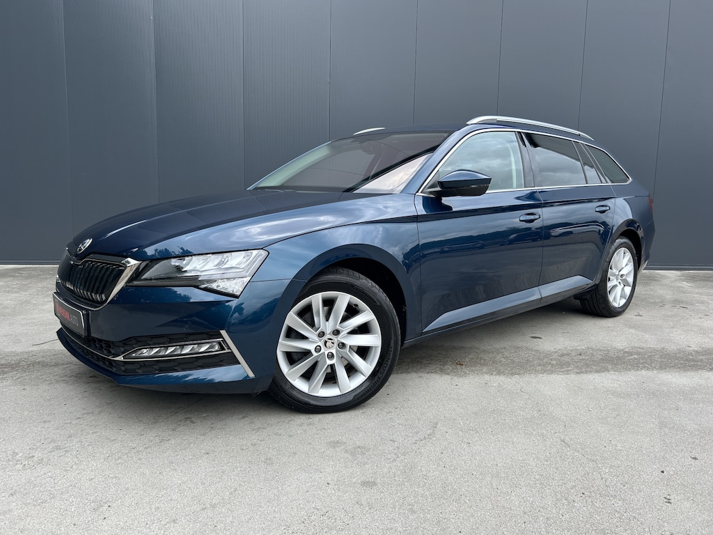 Skoda Superb 1.4 TSI iV Business Edition Plus 1e EIGENAAR TREKHAAK MEMORY STOEL CAMERA NAVI CRUISE ECC LMV