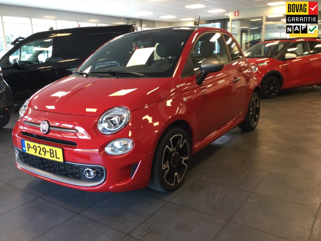 Fiat 500 1.0 Hybrid Sport PDC Carplay Lichtautomaat Regensensor Cruisecontrol Climat Panorama (open)dak Stoelverwarming