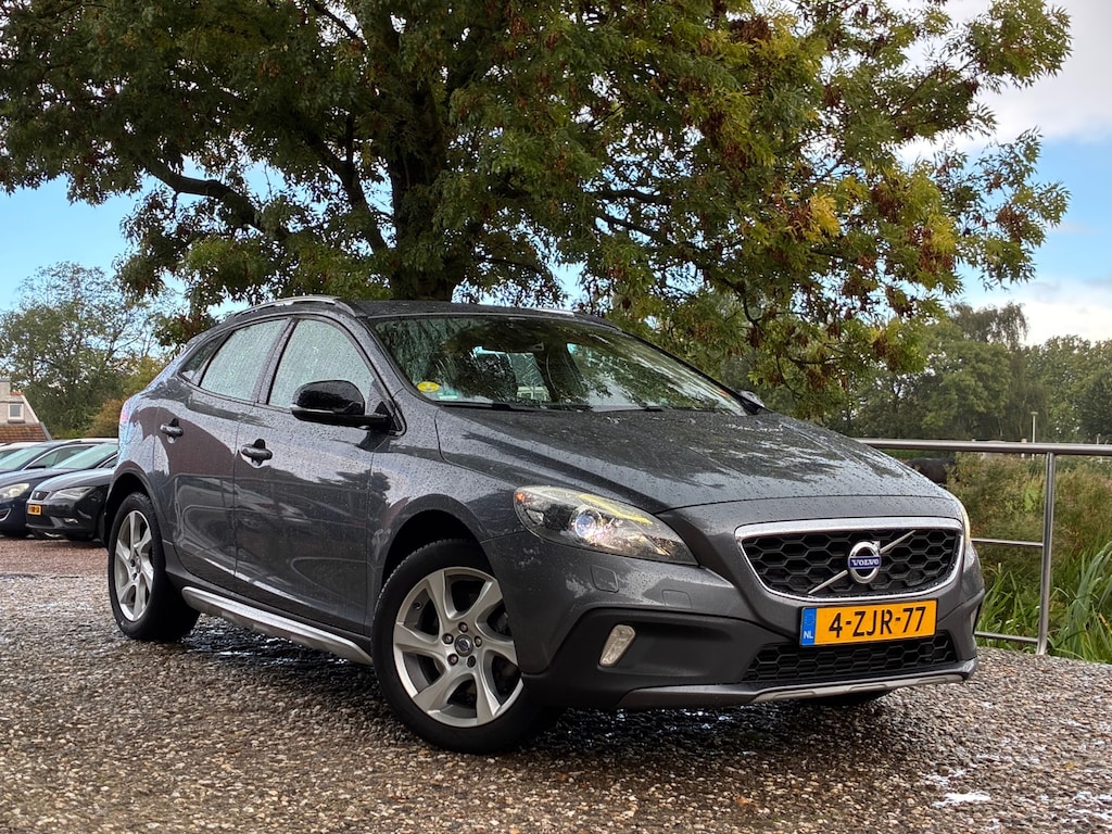 Volvo V40 Cross Country 1.6 D2 Summum | Xenon + Keyless + Navi nu €7.975,-