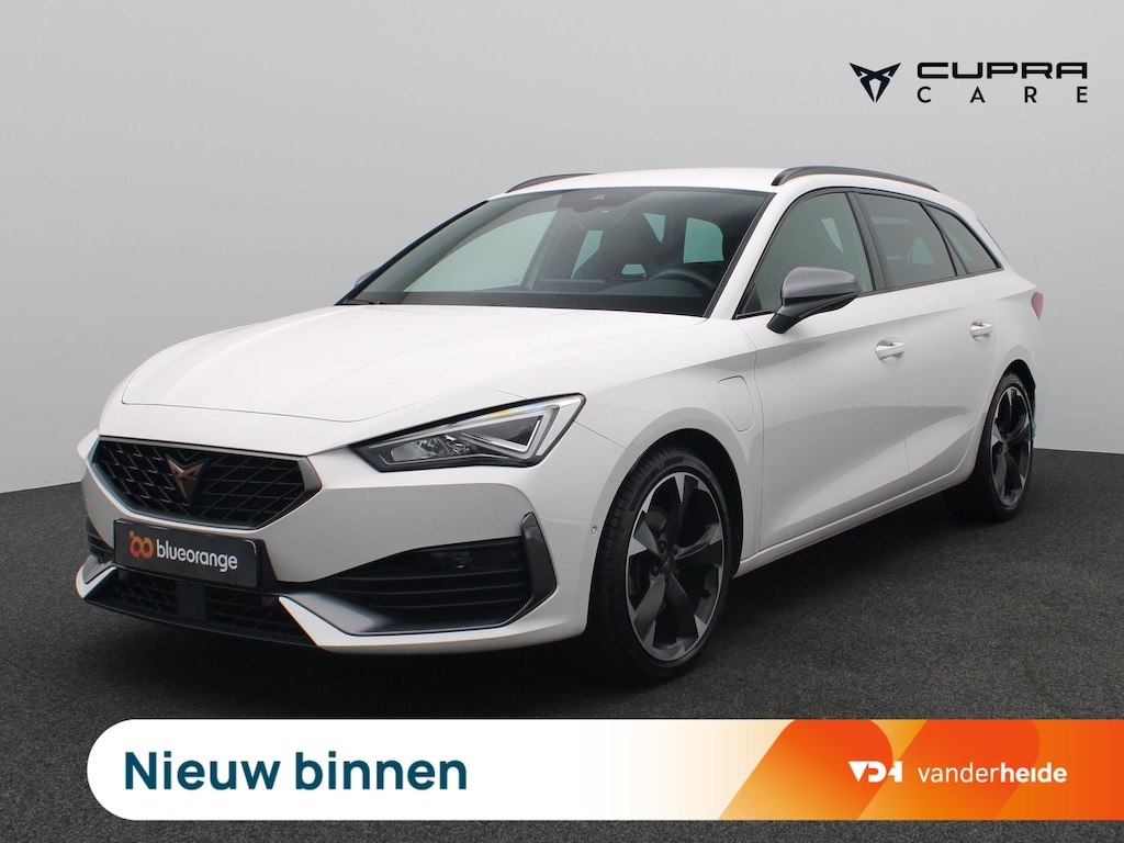 CUPRA Leon Sportstourer 1.4 e-Hybrid Business 204PK DSG SOH 98,13%, Trekhaak, Achteruitrijcamera, Keyless, 18" LM Velgen, Stoel-Stuurverwarming, Navi